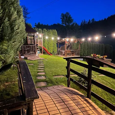 Casa Lipan Vendégház Kolibica